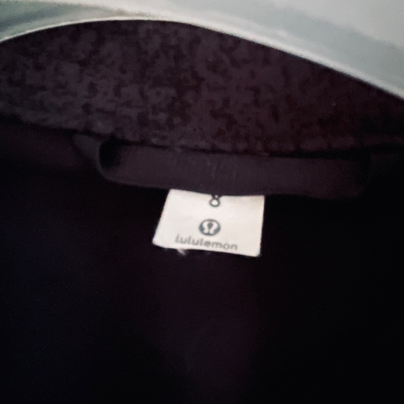 Lululemon Admiral Military Jersey Jacket Charcoal Black Zip Buttons Size 8 - Picture 9 of 9